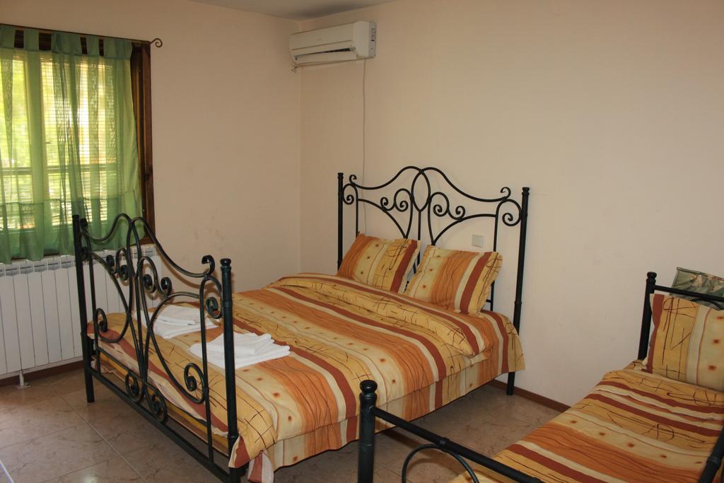 Guest House Chinarite Sandanski Chambre photo
