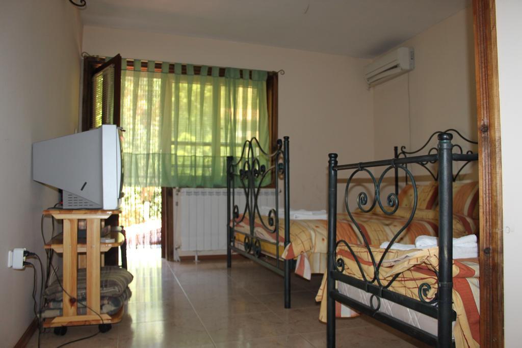 Guest House Chinarite Sandanski Chambre photo